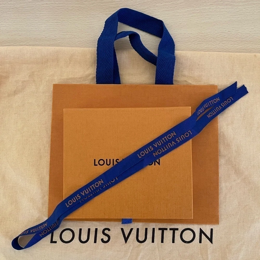 Louis Vuitton Box, Ribbon, Shopper BNWOT Authentic